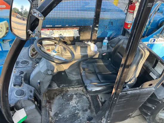 2017 Genie GTH-5519 Forklift