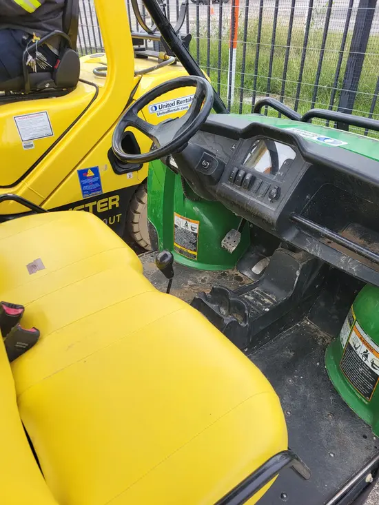 2022 John Deere XUV855M S4 Utility Vehicle
