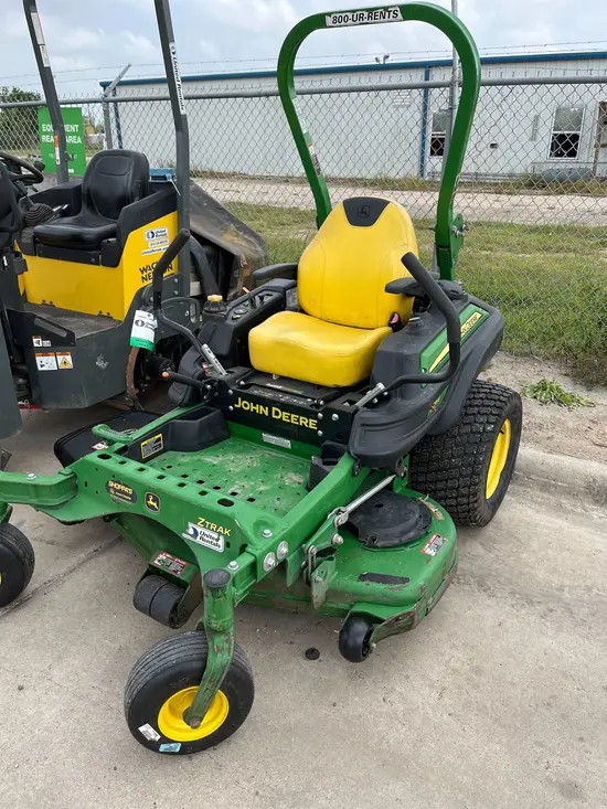 2021 John Deere Z915E