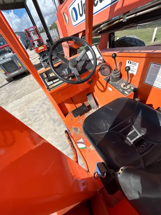 2015 SKYTRAK 6042 Forklift