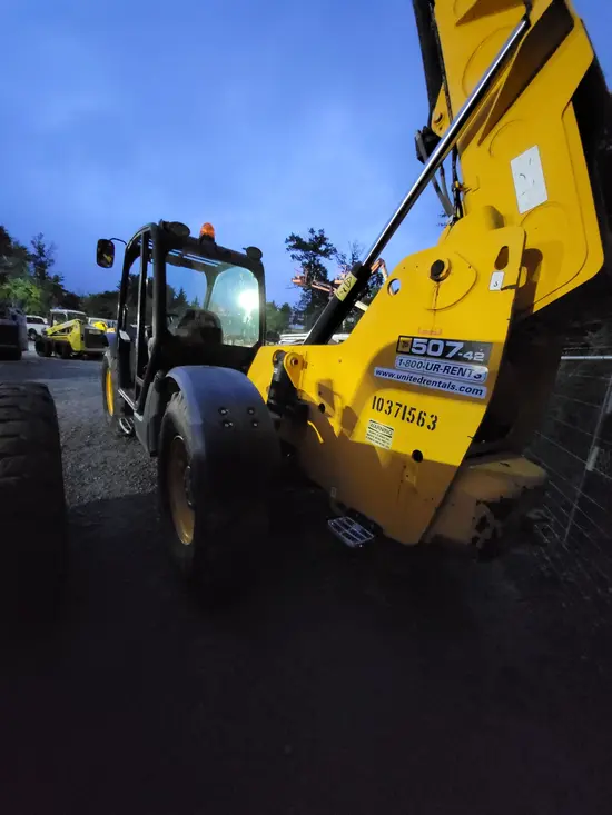 2015 JCB 507-42 Forklift