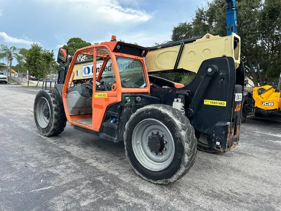 2016 JLG 642 Forklift