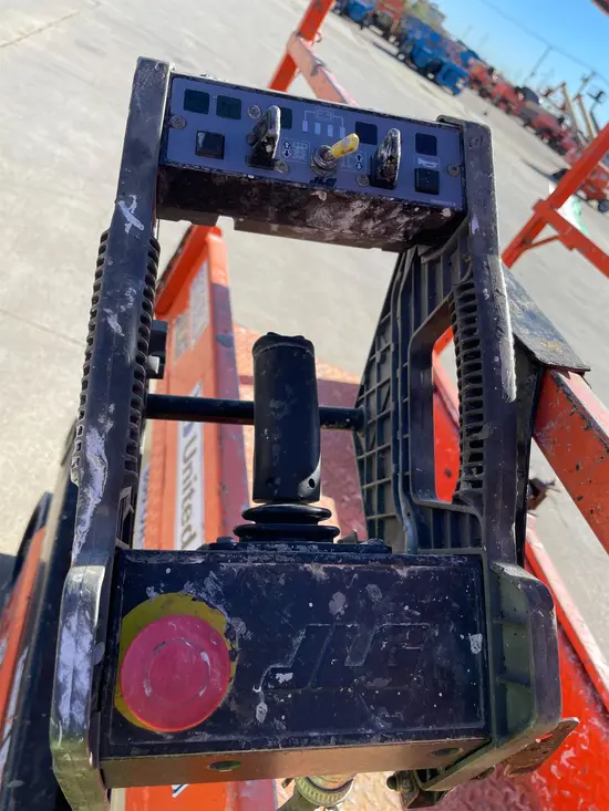 2017 JLG 1932R Scissor Lift