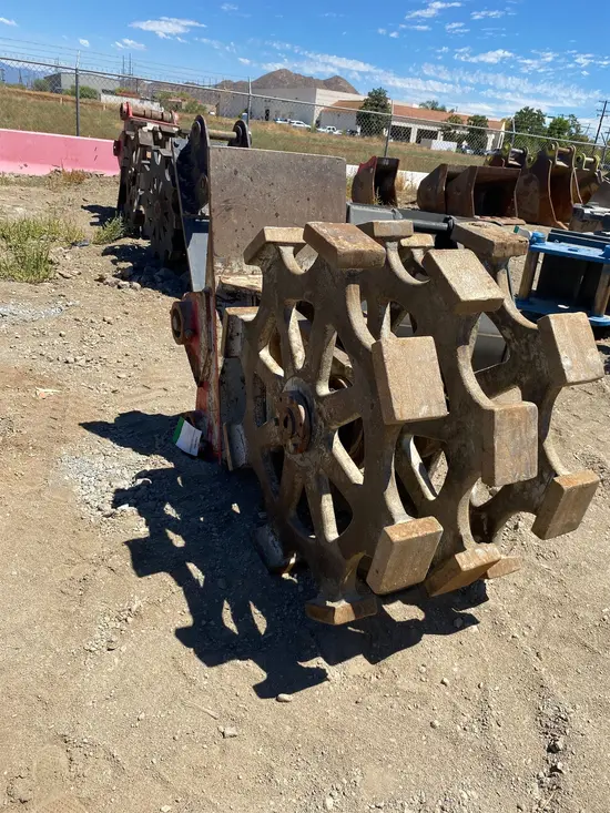 2019 FURUKAWA CW24III Compaction Attachment