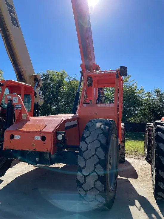 2015 SKYTRAK 6042 Forklift