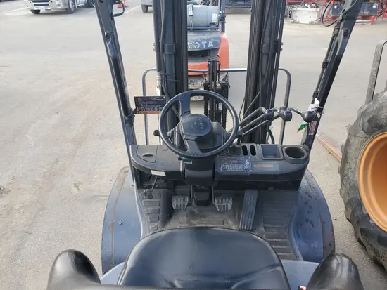 2019 Toyota 8FGU25 Warehouse Forklift
