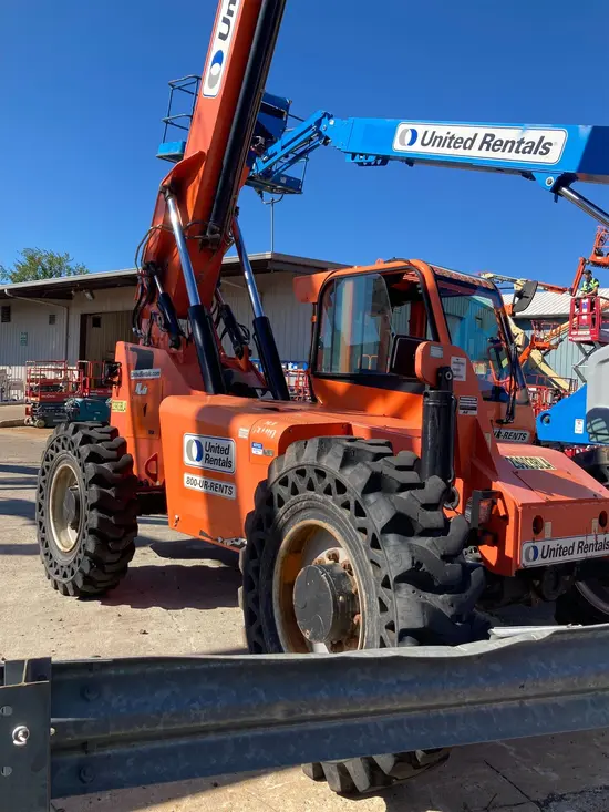 2015 SKYTRAK 6042 Forklift