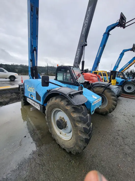2016 Genie GTH-844 Forklift