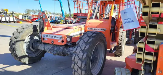 2015 SKYTRAK 8042 Forklift