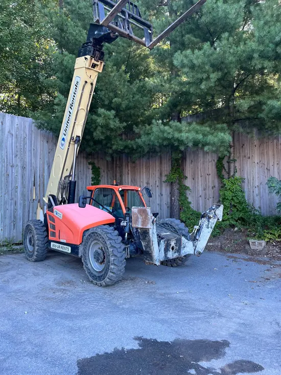 2016 JLG 1055 Forklift