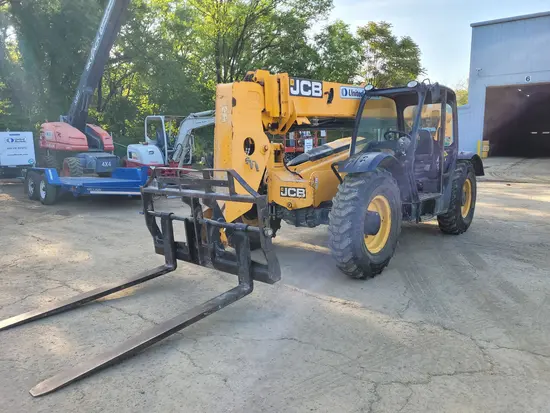 2015 JCB 507-42 Forklift