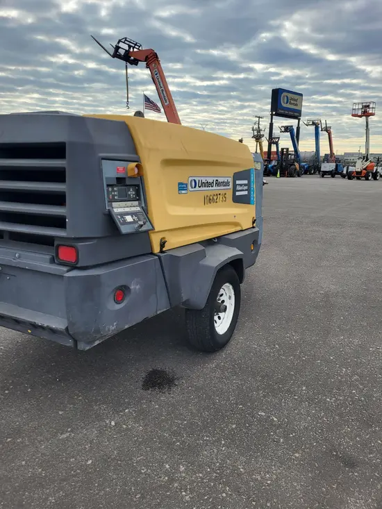 2017 Atlas Copco XAS440JD T4F Air Compressor