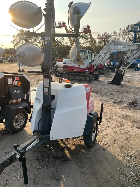 2016 Magnum Pro MLT6SM Towable Light Tower