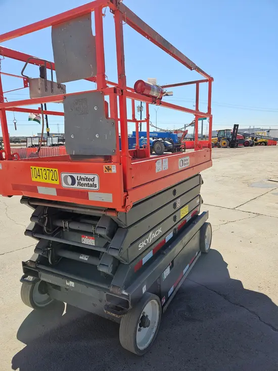 2015 Skyjack SJIII4632 Scissor Lift
