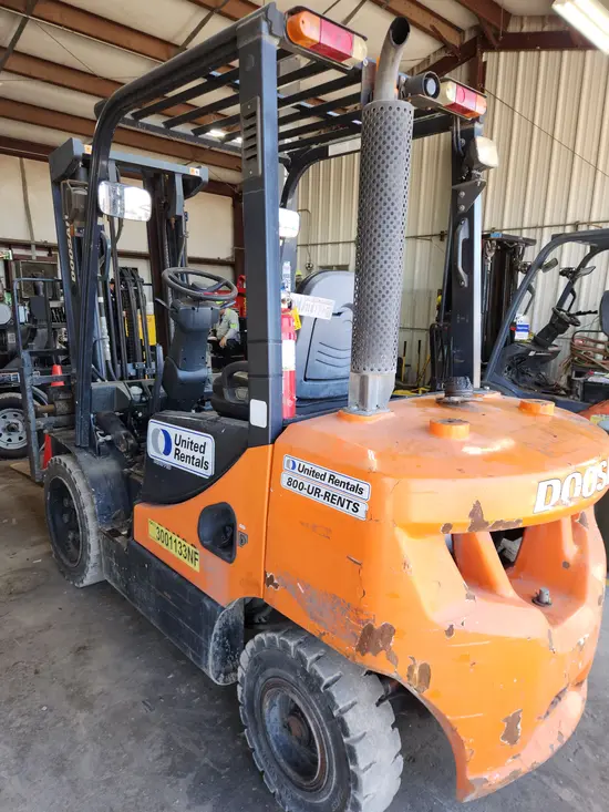 2016 Doosan D30S-7 Warehouse Forklift