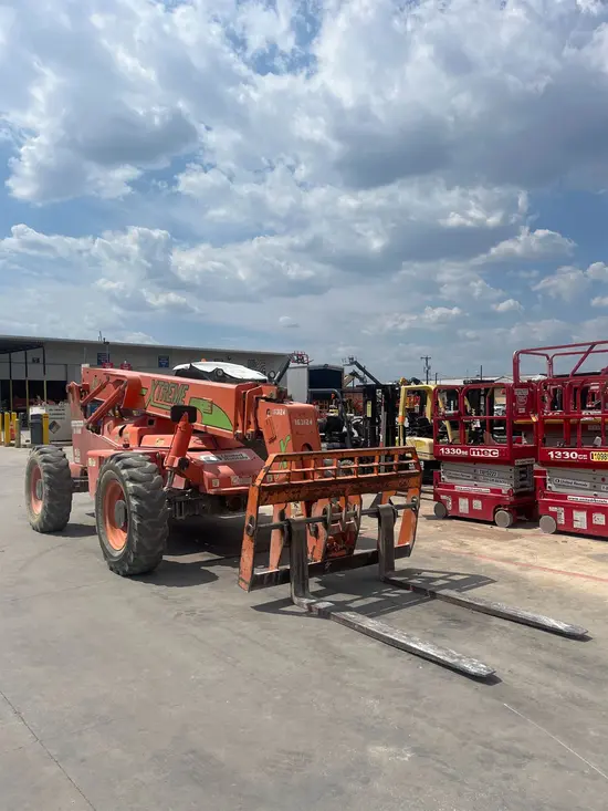 2015 XTREME XR842 Forklift