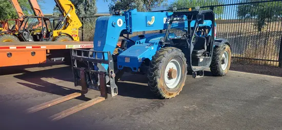2015 Genie GTH-844 Forklift