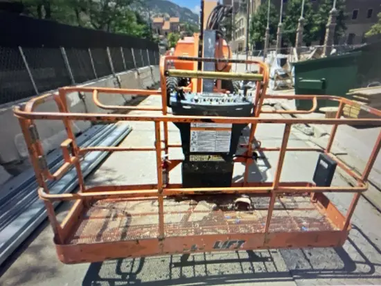 2016 JLG 860SJ Boom Lift