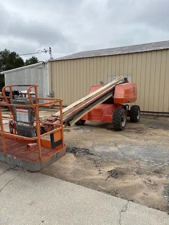 2013 JLG 600S Boom Lift