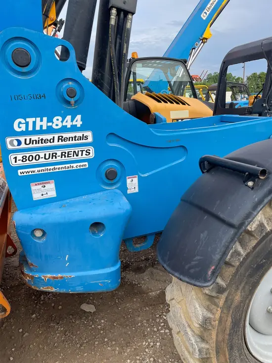 2016 Genie GTH-844 Forklift