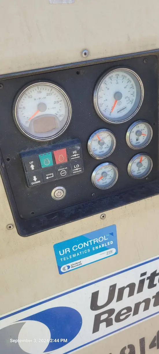 2016 Doosan P425/HP375WCUT4 Air Compressor