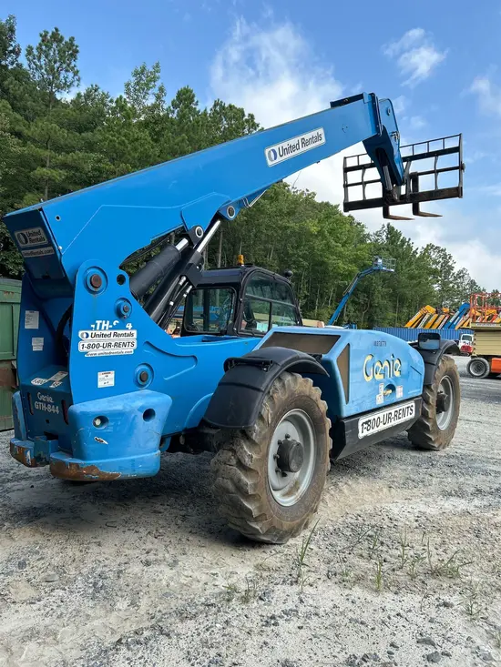 2015 Genie GTH-844 Forklift