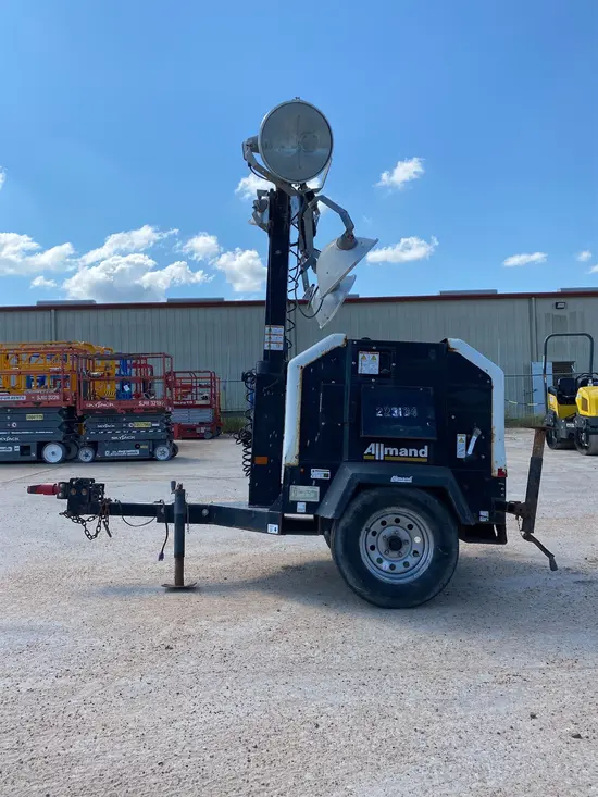 2019 Allmand NLV-ML3EC Portable Work Light