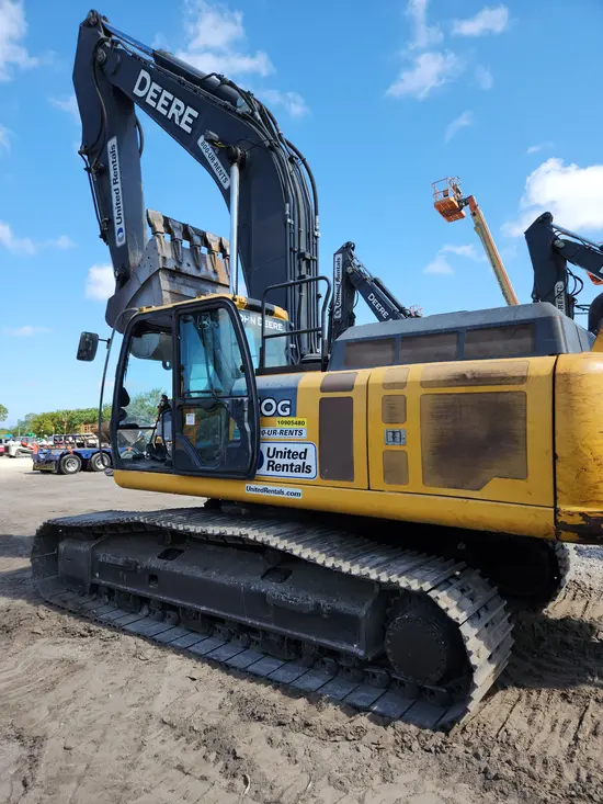 2019 John Deere 350G LC Excavator