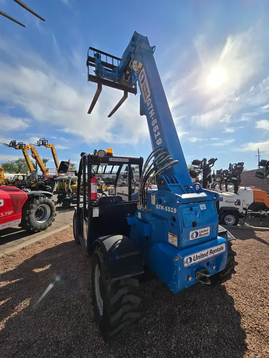 2018 Genie GTH-5519 Forklift