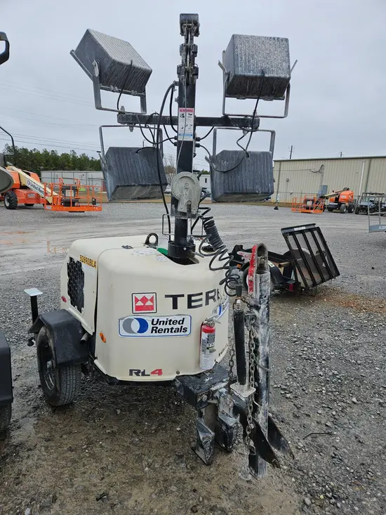 2017 Genie RL4 Towable Light Tower