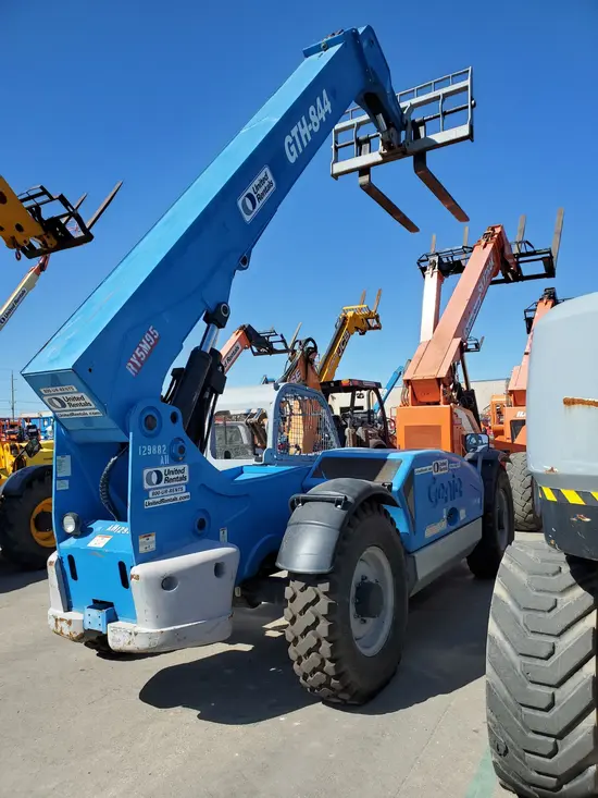2013 Genie GTH-844D Forklift