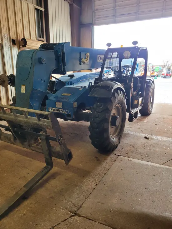2015 Genie GTH-844 Forklift