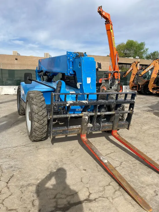 2016 Genie GTH-636 Forklift