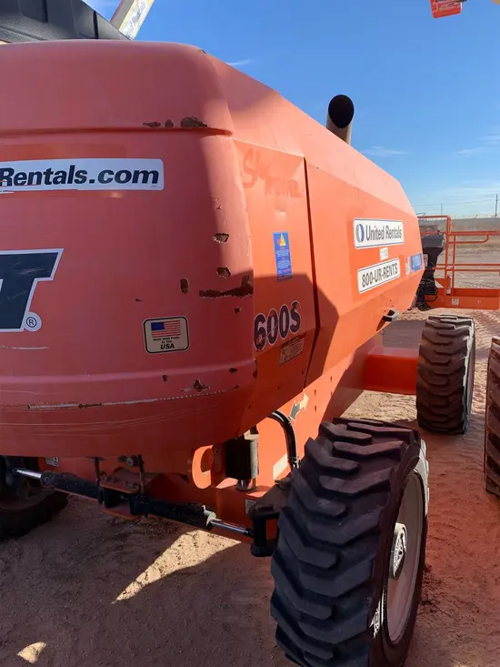 2015 JLG 600S Boom Lift