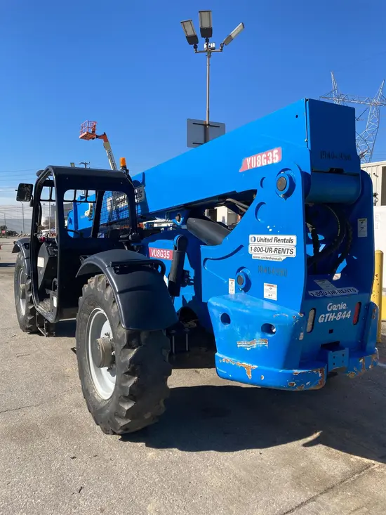 2015 Genie GTH-844 Forklift