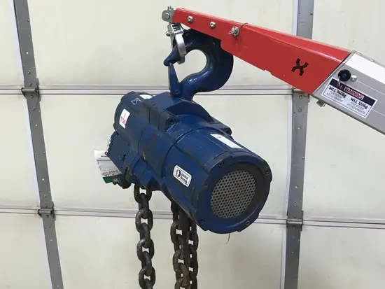 2012 JD NEUHAUS PROFI 10T Hoist