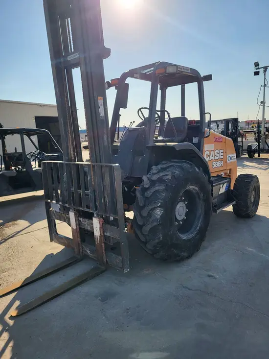 2018 Case 586H Forklift