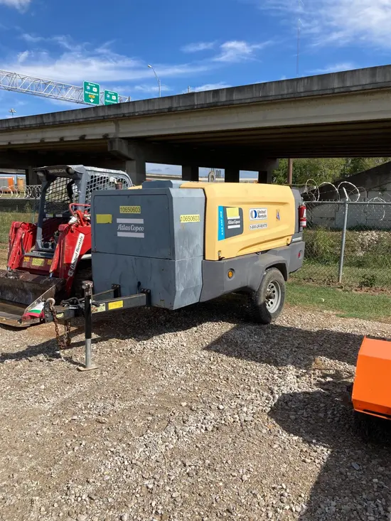 2017 Atlas Copco XAS440JD T4F Air Compressor