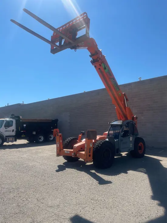2013 XTREME XR2045 Forklift