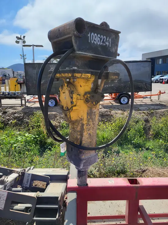 2019 Epiroc SB 452 Attachment