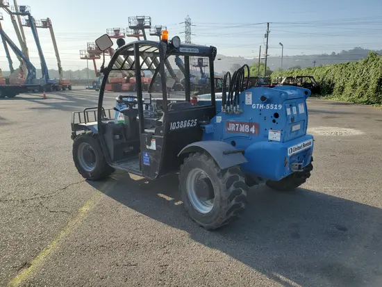 2015 Genie GTH-5519 Forklift
