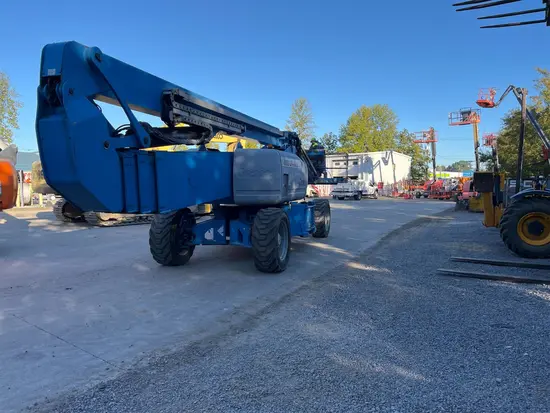 2014 Genie ZX-135 Articulating Boom Lift