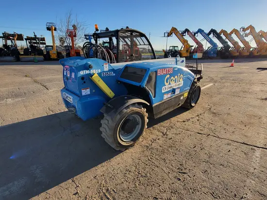2017 Genie GTH-5519 Forklift