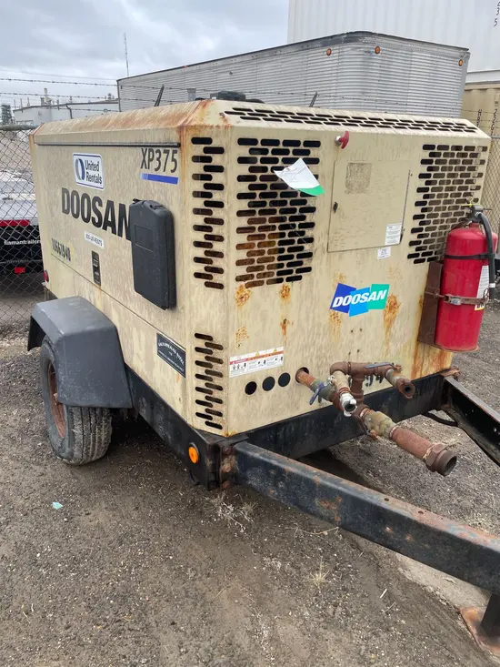 2016 Doosan XP375WJD Air Compressor