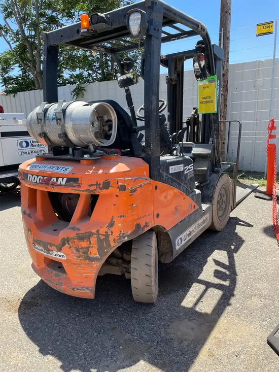 2022 Doosan G25P-7DF Warehouse Forklift