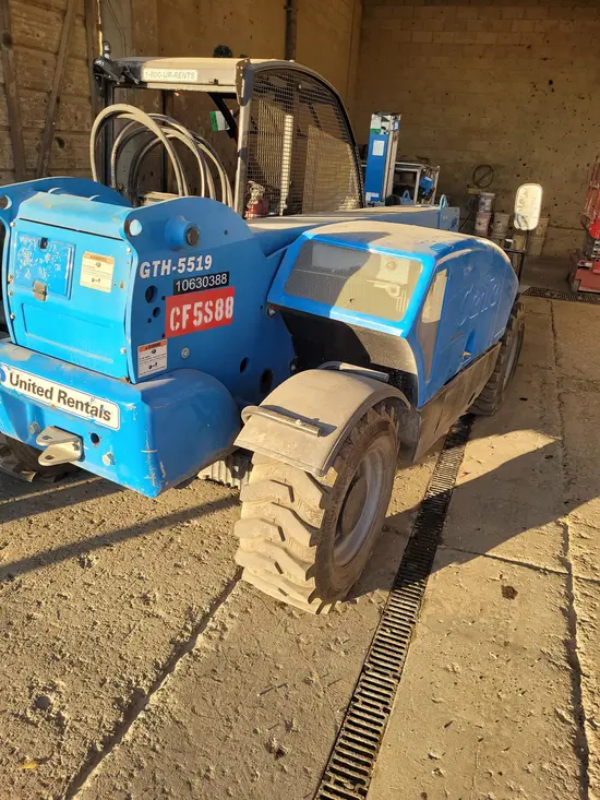 2017 Genie GTH-5519 Forklift