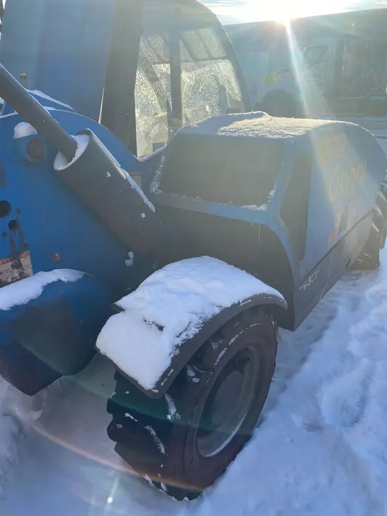 2015 Genie GTH-5519 Forklift