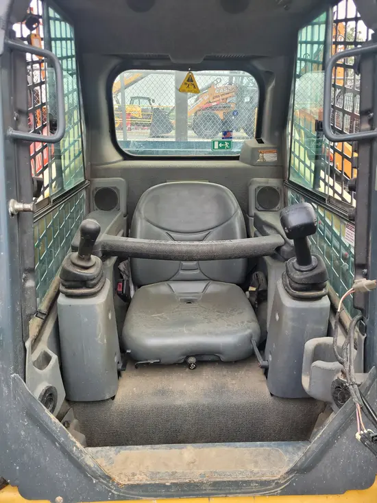 2017 Gehl R220 Track Loader