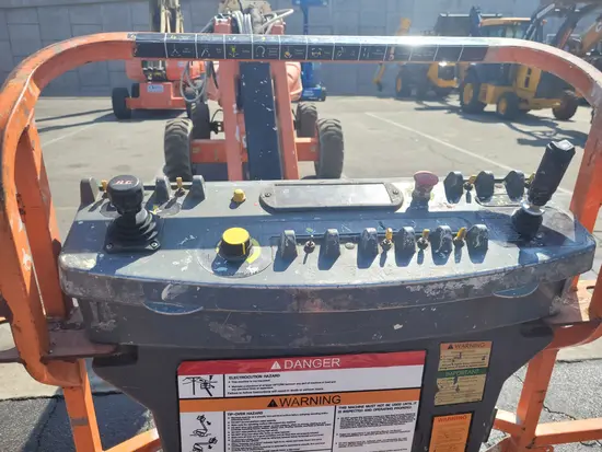 2013 JLG M600JP Boom Lift