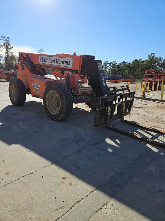 2016 SKYTRAK 8042 Forklift